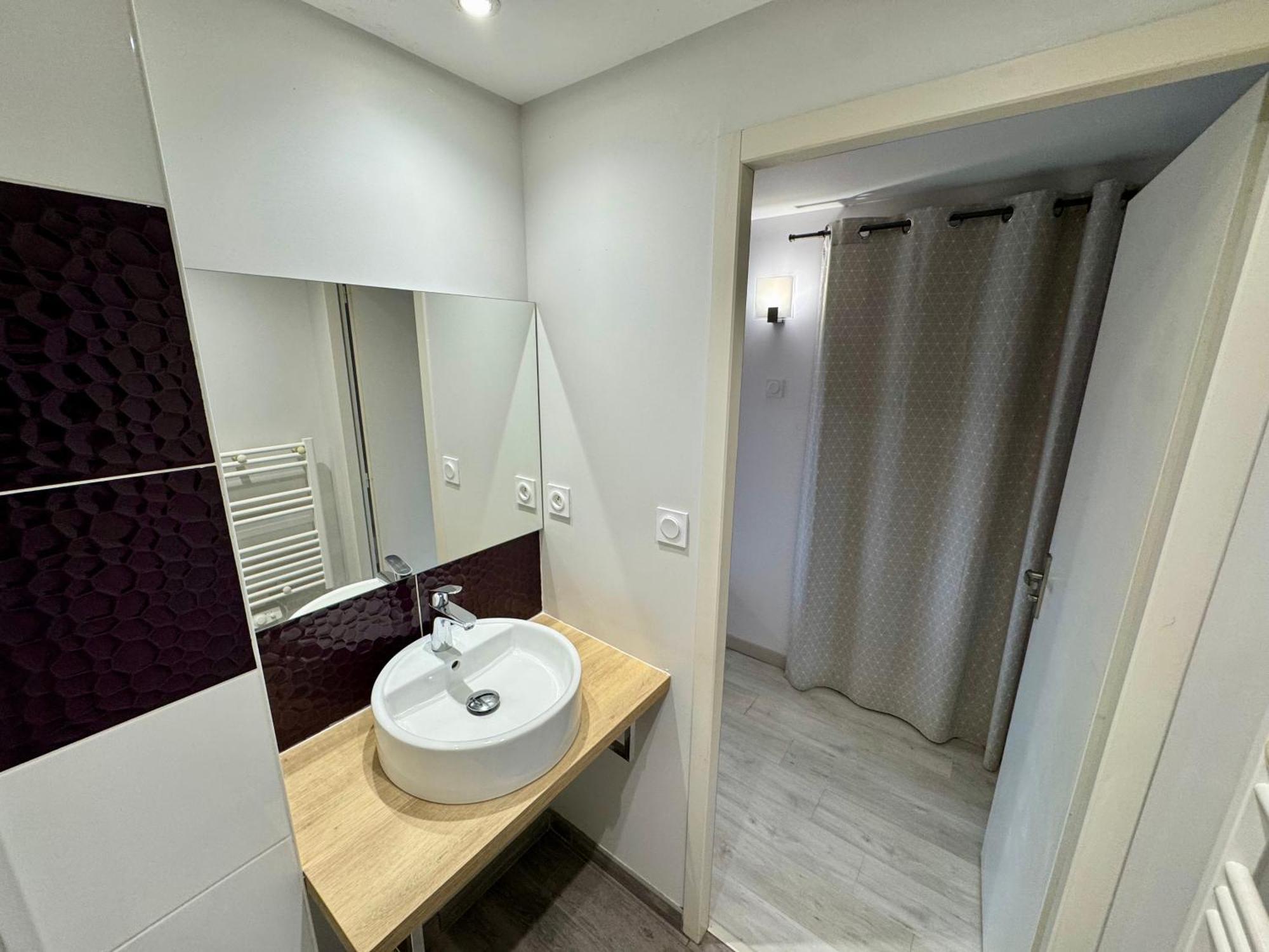Domaine Des 5 Roses - Rose Rouge Apartamento La Guierche Exterior foto